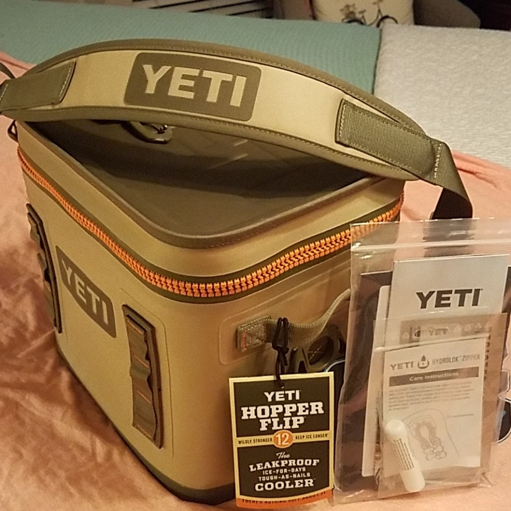 Yeti Hopper Flip 12